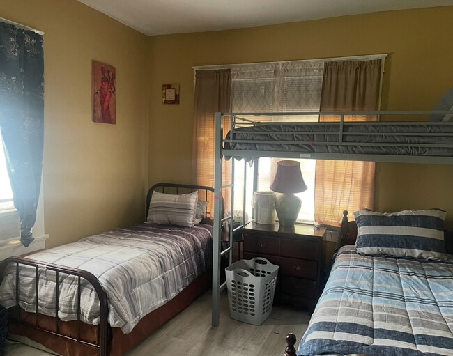 property at 3506 E Broad Rock Rd