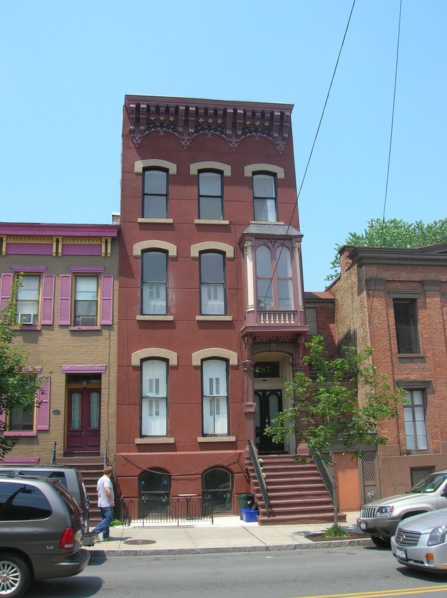 287 Lark St in Albany, NY - Building Photo - Building Photo