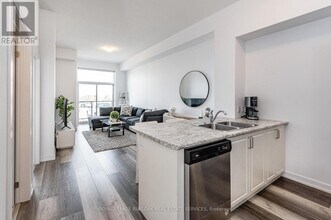 450 Dundas St E in Hamilton, ON - Building Photo - Building Photo