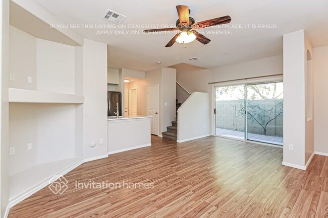 1525 S Avocet St in Gilbert, AZ - Foto de edificio - Building Photo