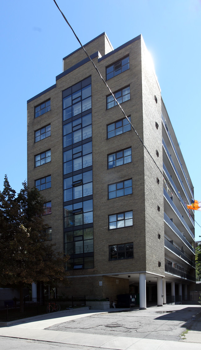 3 Laxton Ave in Toronto, ON - Building Photo - Building Photo