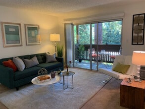 Meadow Wood in Concord, CA - Foto de edificio - Building Photo