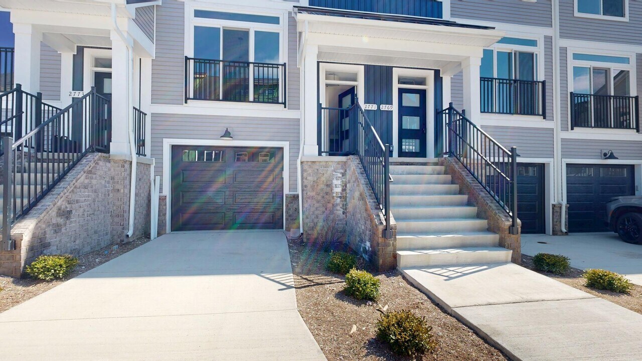 2771 Bristol Rdg Dr in Ann Arbor, MI - Building Photo