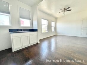 1906 Cimarron St, Unit 7 in Los Angeles, CA - Foto de edificio - Building Photo