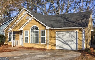 103 Wedgewood Walk in Griffin, GA - Building Photo