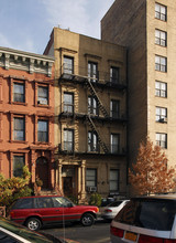 13 E 124th St in New York, NY - Foto de edificio - Building Photo