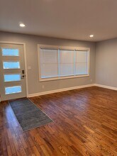 113 Delaware St in Crystal Lake, IL - Building Photo - Building Photo