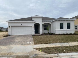 5011 Barnet Dr in Davenport, FL - Building Photo