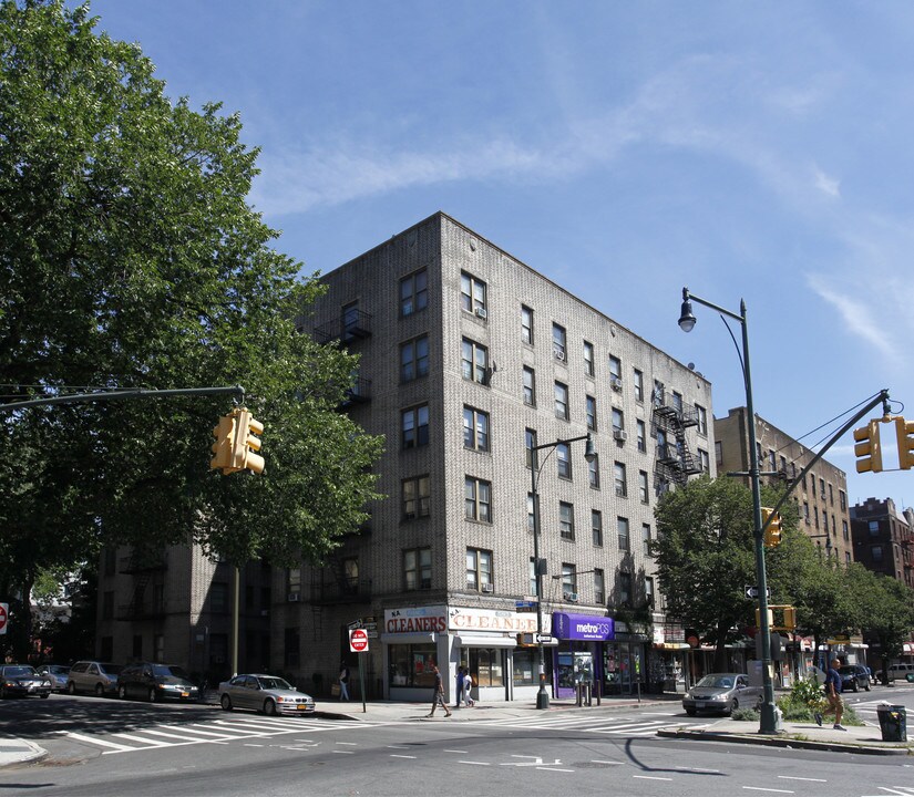 54 Lincoln Rd in Brooklyn, NY - Building Photo