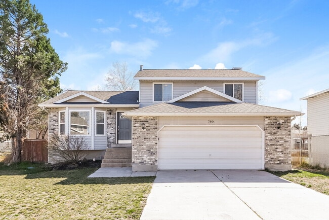 property at 780 Sandy Dunes Dr