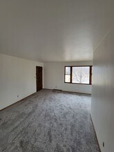1727 Silvercrest Dr in Appleton, WI - Building Photo - Building Photo