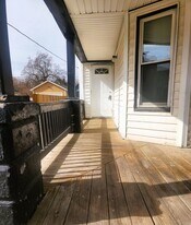 1954 W 47th St in Cleveland, OH - Building Photo