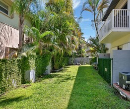 3007 Bird Ave in Miami, FL - Building Photo - Building Photo