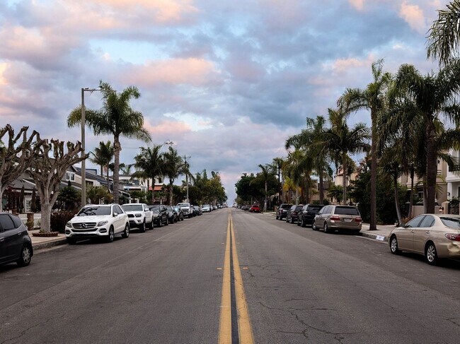 522 20th St in Huntington Beach, CA - Building Photo - Building Photo