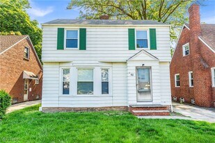 60 Sunnycliff Dr in Euclid, OH - Building Photo