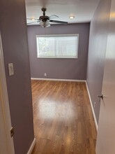 1237 W Ofarrell St in San Pedro, CA - Foto de edificio - Building Photo