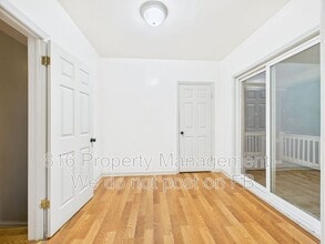 2710 Park Ave in Kansas City, MO - Building Photo - Building Photo