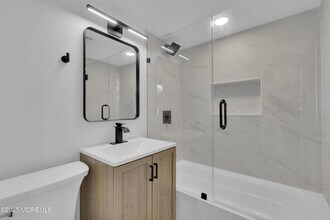 61 Gladney Ave in Toms River, NJ - Building Photo - Building Photo