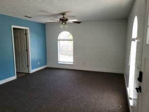 16817 Lisbon Ave in Panama City Beach, FL - Building Photo - Building Photo