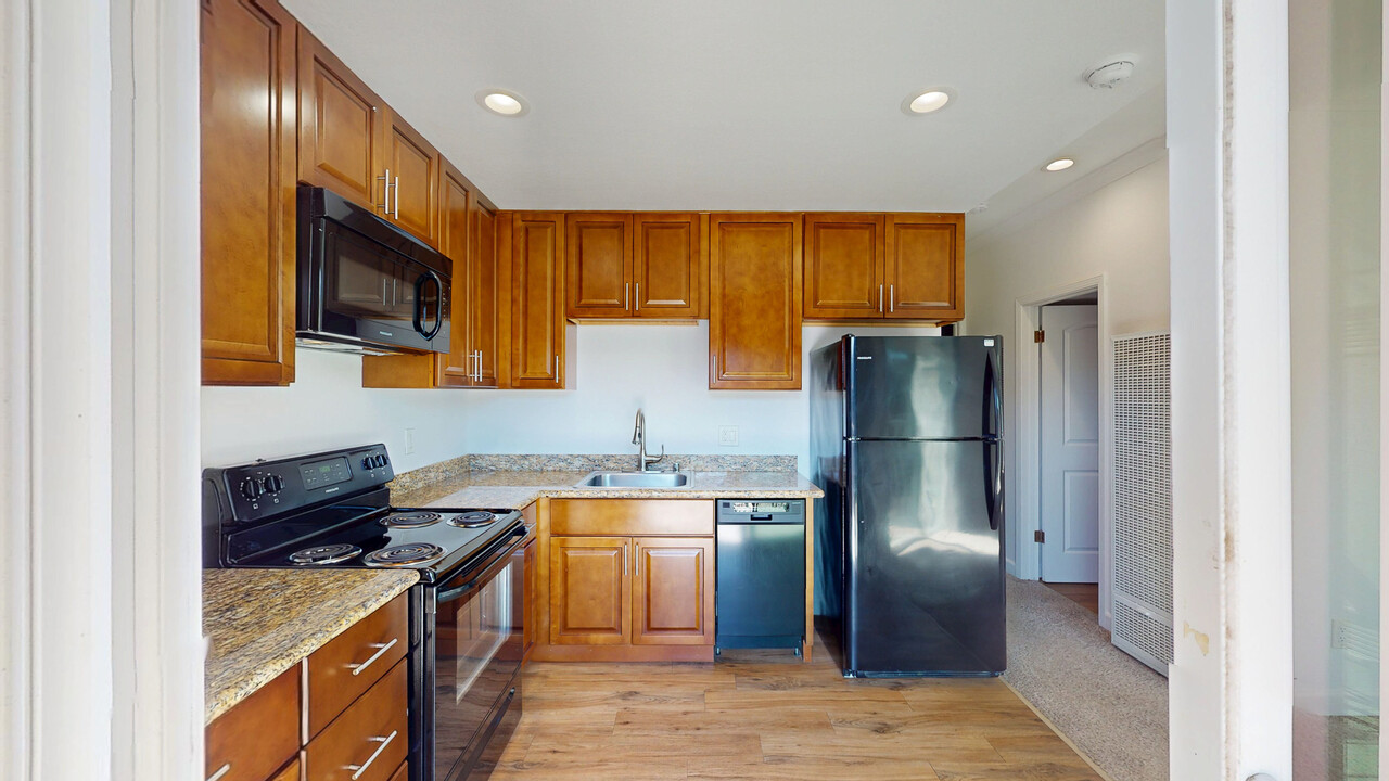 16914 Sonoma Hwy in Sonoma, CA - Building Photo