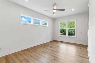 170 Color Cir in Atlanta, GA - Building Photo - Building Photo