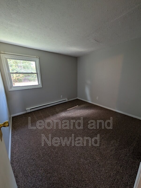 210 Patricia Dr in Byesville, OH - Building Photo - Building Photo