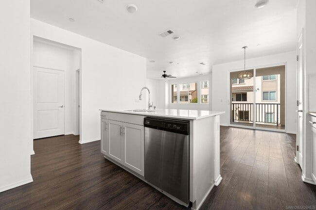 property at 1207 Paseo Seashore