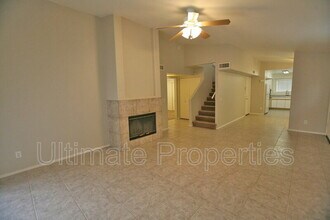12107 N 79th Dr in Peoria, AZ - Building Photo - Building Photo