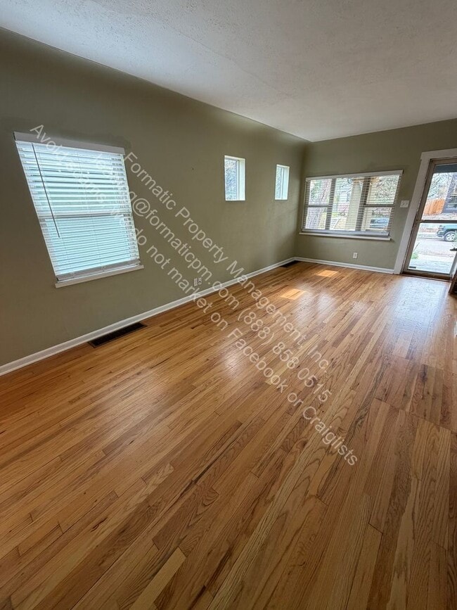 2246 S Corona St in Denver, CO - Building Photo - Building Photo