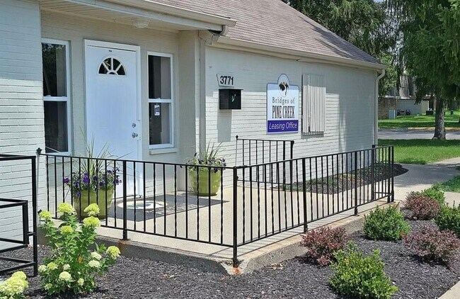 3771 Cornell Dr in Dayton, OH - Building Photo - Building Photo