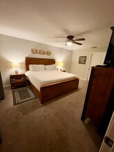 1804 Broad Winged Hawk Dr in Ruskin, FL - Building Photo - Building Photo