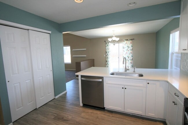 7614 Stormy Way in Colorado Springs, CO - Building Photo - Building Photo