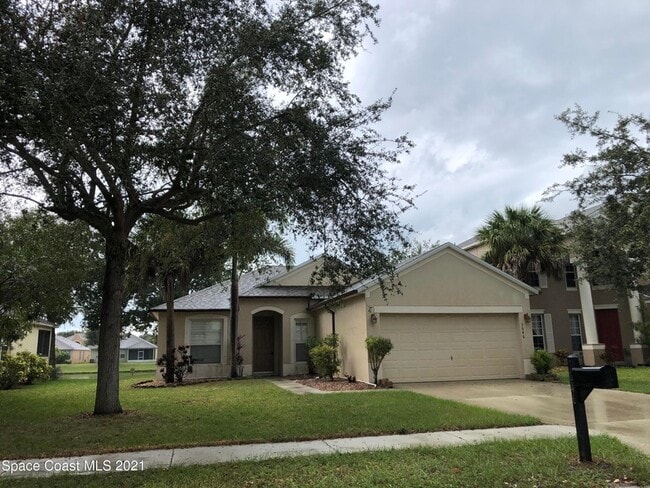 property at 3646 Mt Carmel Ln