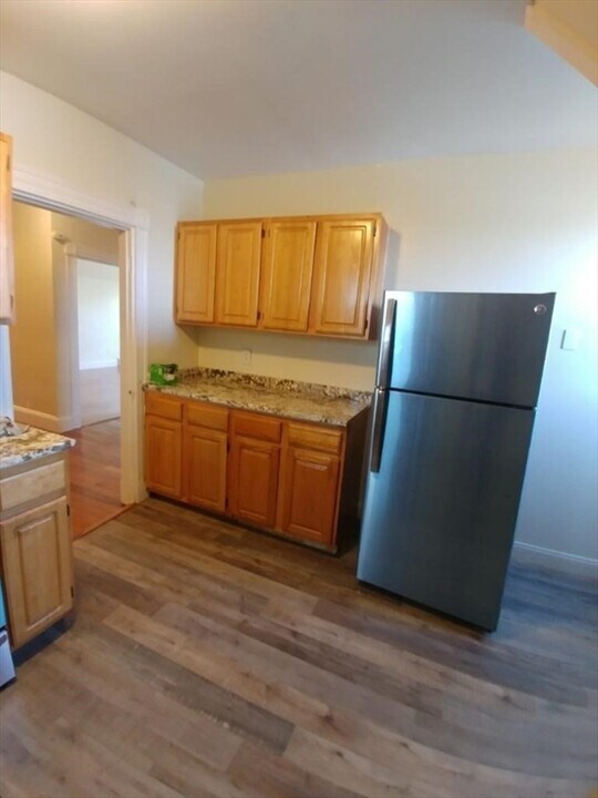 75 Howard Ave in Boston, MA - Building Photo