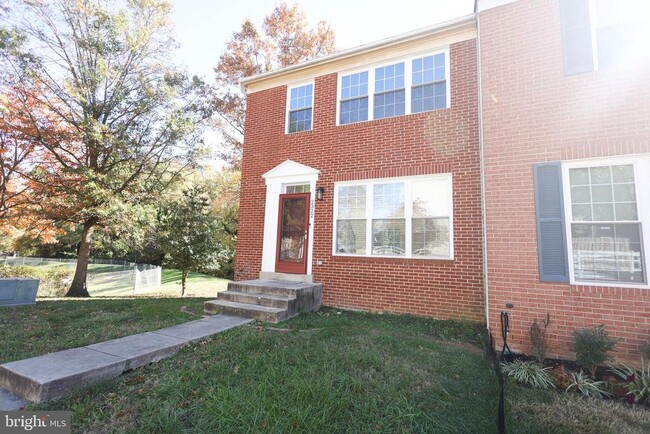 2322 Woodbark Ln in Hillcrest Heights, MD - Building Photo - Building Photo