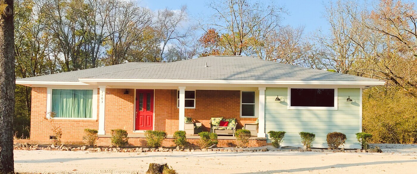 1103 Cones Rd in Hot Springs, AR - Building Photo