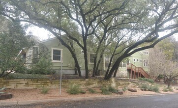 1018 Reagan Terrace in Austin, TX - Building Photo - Building Photo