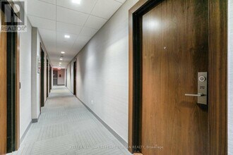 8 Mercer St in Toronto, ON - Building Photo - Building Photo