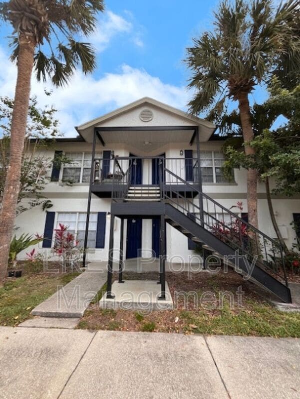 property at 3651 N Goldenrod Rd