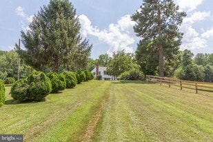 18136 Pepmeier Hill Rd in Woodford, VA - Building Photo