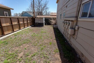 1060 Wilson Ave-Unit -#B in Reno, NV - Building Photo - Building Photo