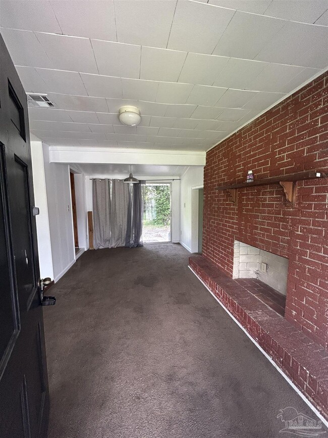 517 Lakewood Rd in Pensacola, FL - Building Photo - Building Photo