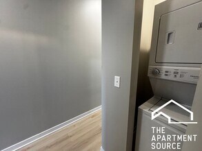 4007 W School St in Chicago, IL - Building Photo - Building Photo