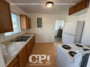 2645 Alabama St in Longview, WA - Building Photo - Building Photo