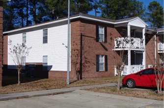 Engleside Apartments in Sumter, SC - Building Photo - Building Photo