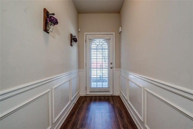 208 Hidden Creek Pt in Canton, GA - Foto de edificio - Building Photo