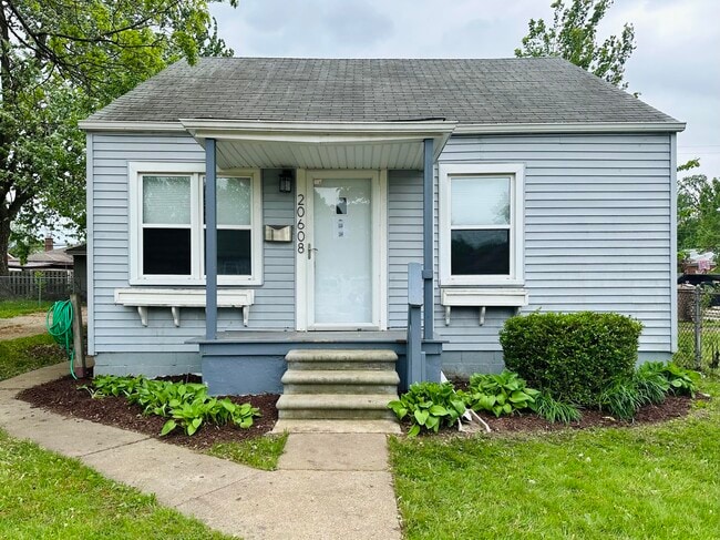 20608 Avalon St in St. Clair Shores, MI - Foto de edificio - Building Photo