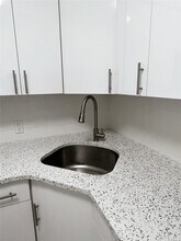 61-39 168th St-Unit -3F in Queens, NY - Building Photo - Building Photo