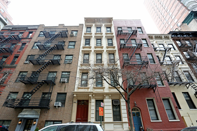 432 E 58th St in New York, NY - Building Photo - Building Photo