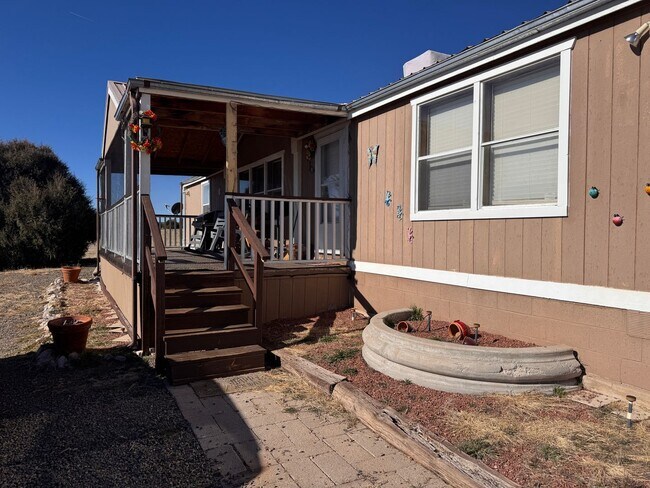 3 Nancy Jane Loop in Moriarty, NM - Building Photo - Building Photo